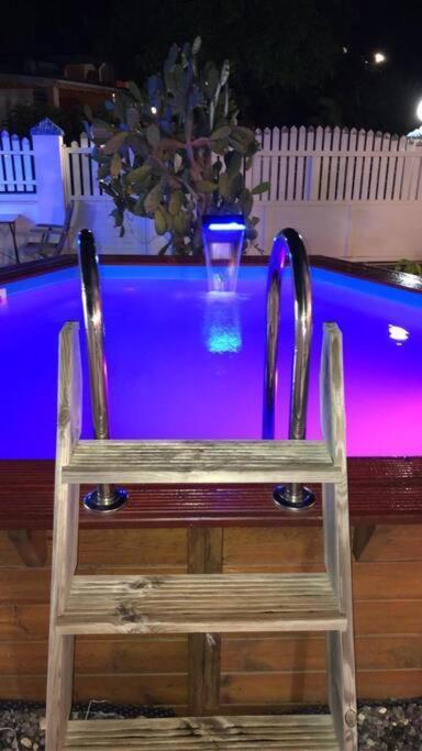 Le Sable Bleu - Evasion Tropicale A Sainte-Anne - Plage 5Min - Piscine - Parking - Logement Climatise - Vue Sur Les Palmiers - Parfait Pour Sejours En Famille Ou Entre Amis Eksteriør bilde