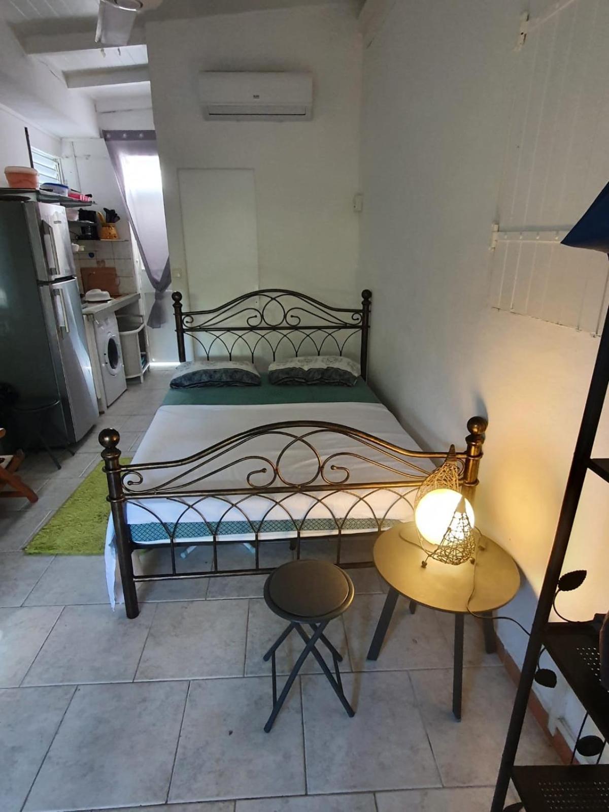 Le Sable Bleu - Evasion Tropicale A Sainte-Anne - Plage 5Min - Piscine - Parking - Logement Climatise - Vue Sur Les Palmiers - Parfait Pour Sejours En Famille Ou Entre Amis Eksteriør bilde